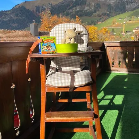 Wonderful Overlooking The Swiss Alps Apartmán *