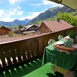 Wonderful Overlooking The Swiss Alps Chateau-d'Oex